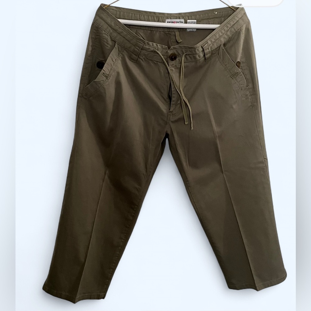 George and Martha Green Chinos Classic Style